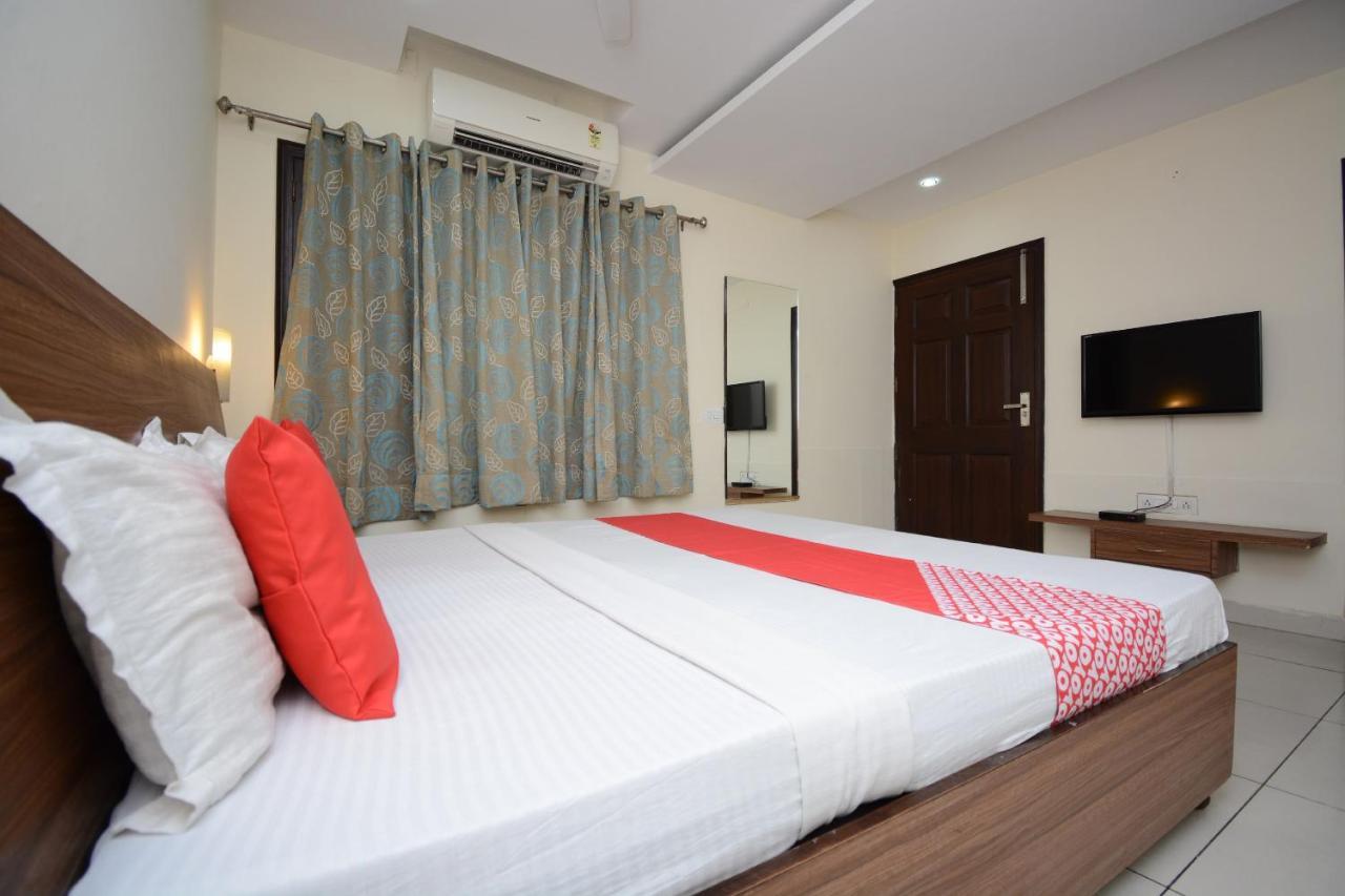 Oyo 5478 Skippers Inn Ludhiana Buitenkant foto